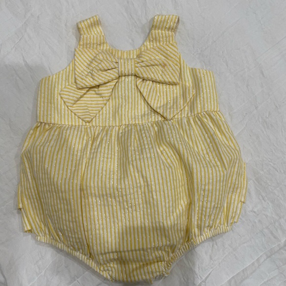 Baby girl outfit - Picture 2 of 2